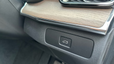 Volvo XC90 2.0 B5P Plus Dark 5dr AWD Geartronic Petrol Estate